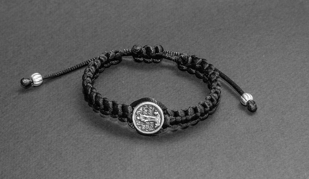 Saint Medal Macrame Bracelet - TheHolyArt