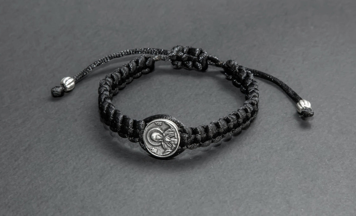 Saint Medal Macrame Bracelet - TheHolyArt