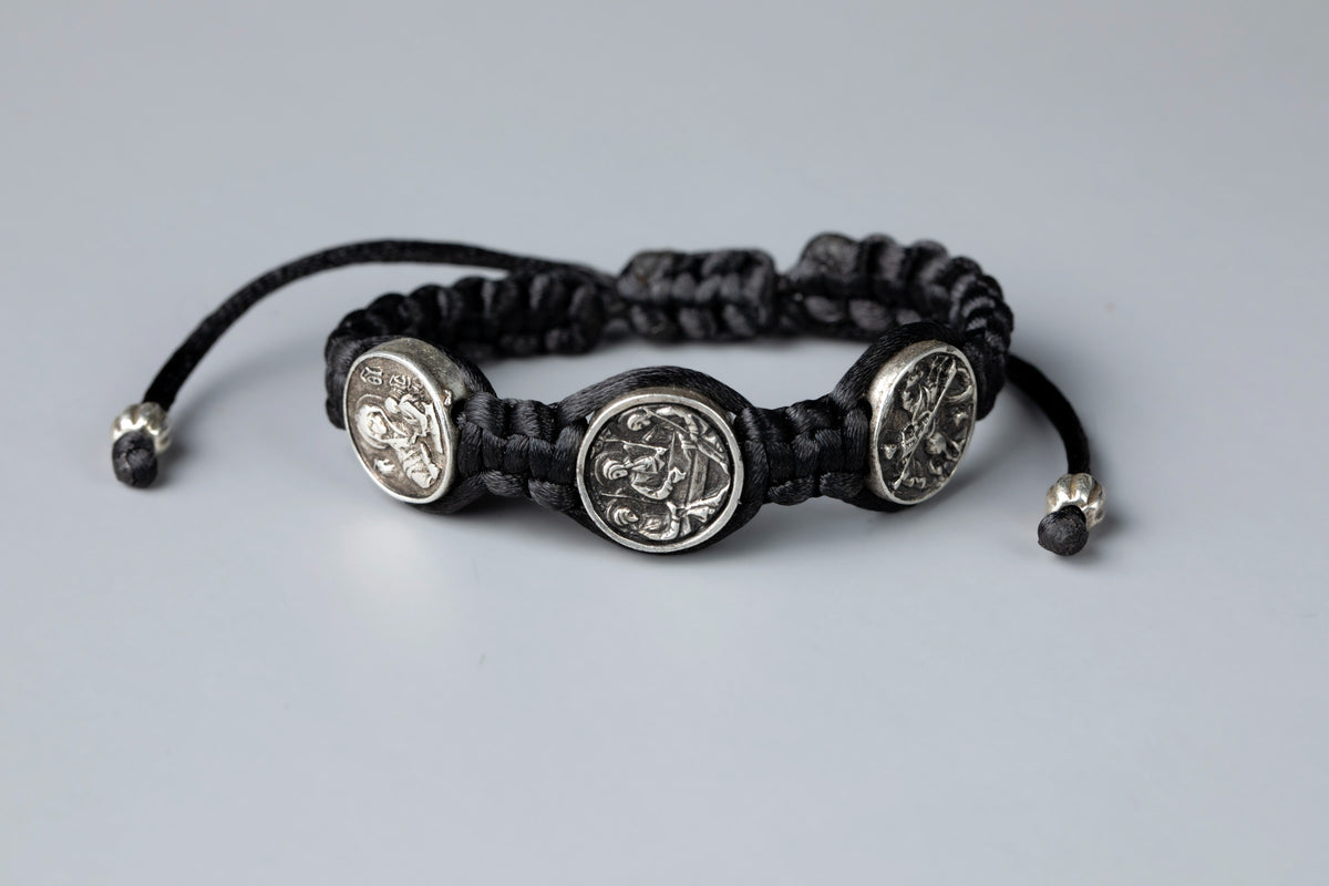 Three Medal Macrame Bracelet - TheHolyArt