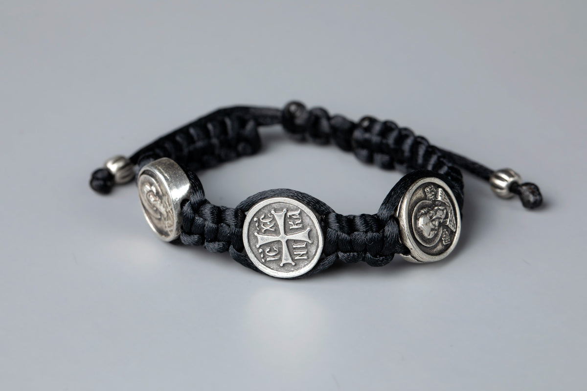 Three Medal Macrame Bracelet - TheHolyArt