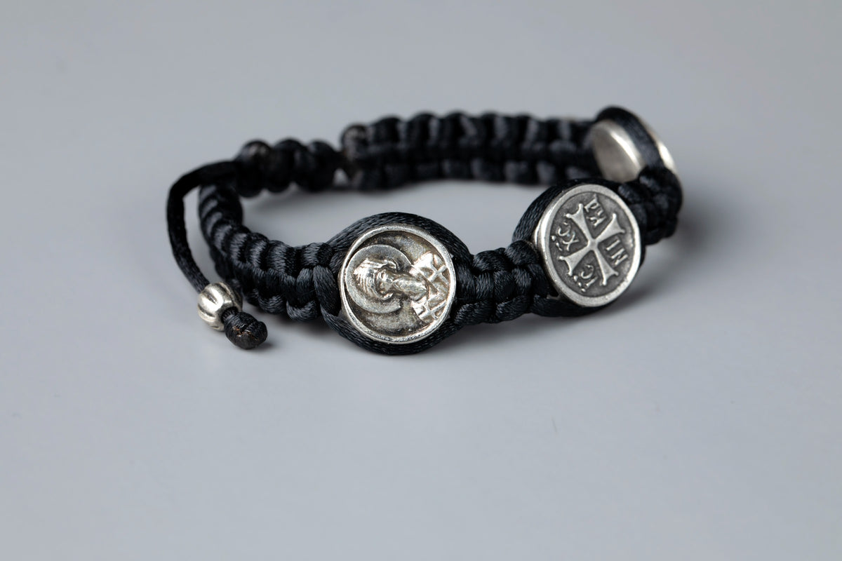 Three Medal Macrame Bracelet - TheHolyArt
