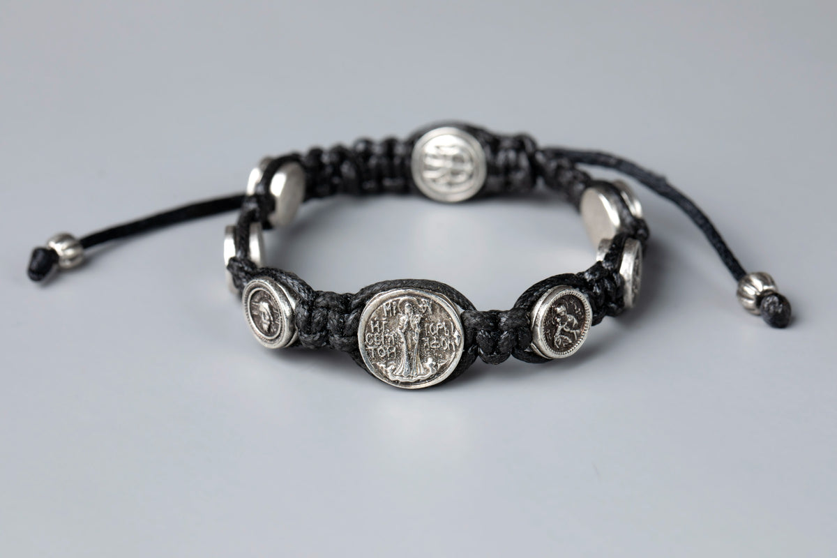 Seven Medal Macrame Bracelet - TheHolyArt